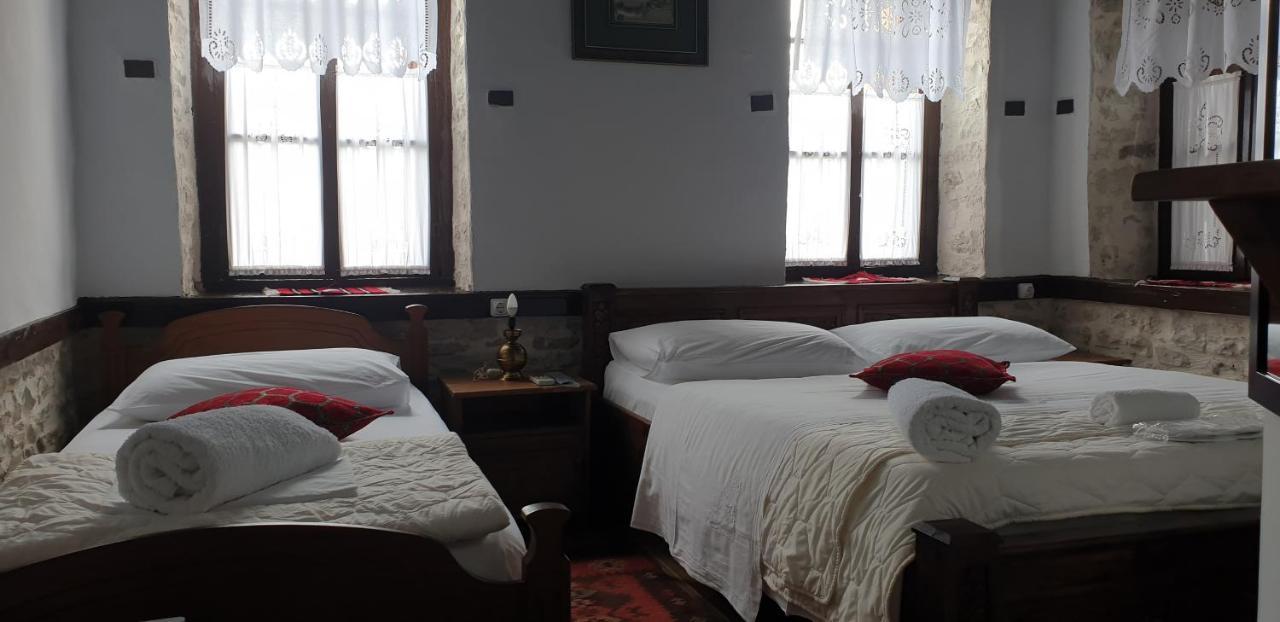 Silver Hill Guesthouse Gjirokastër Extérieur photo