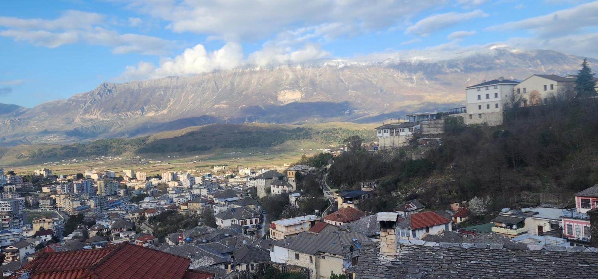 Silver Hill Guesthouse Gjirokastër Chambre photo