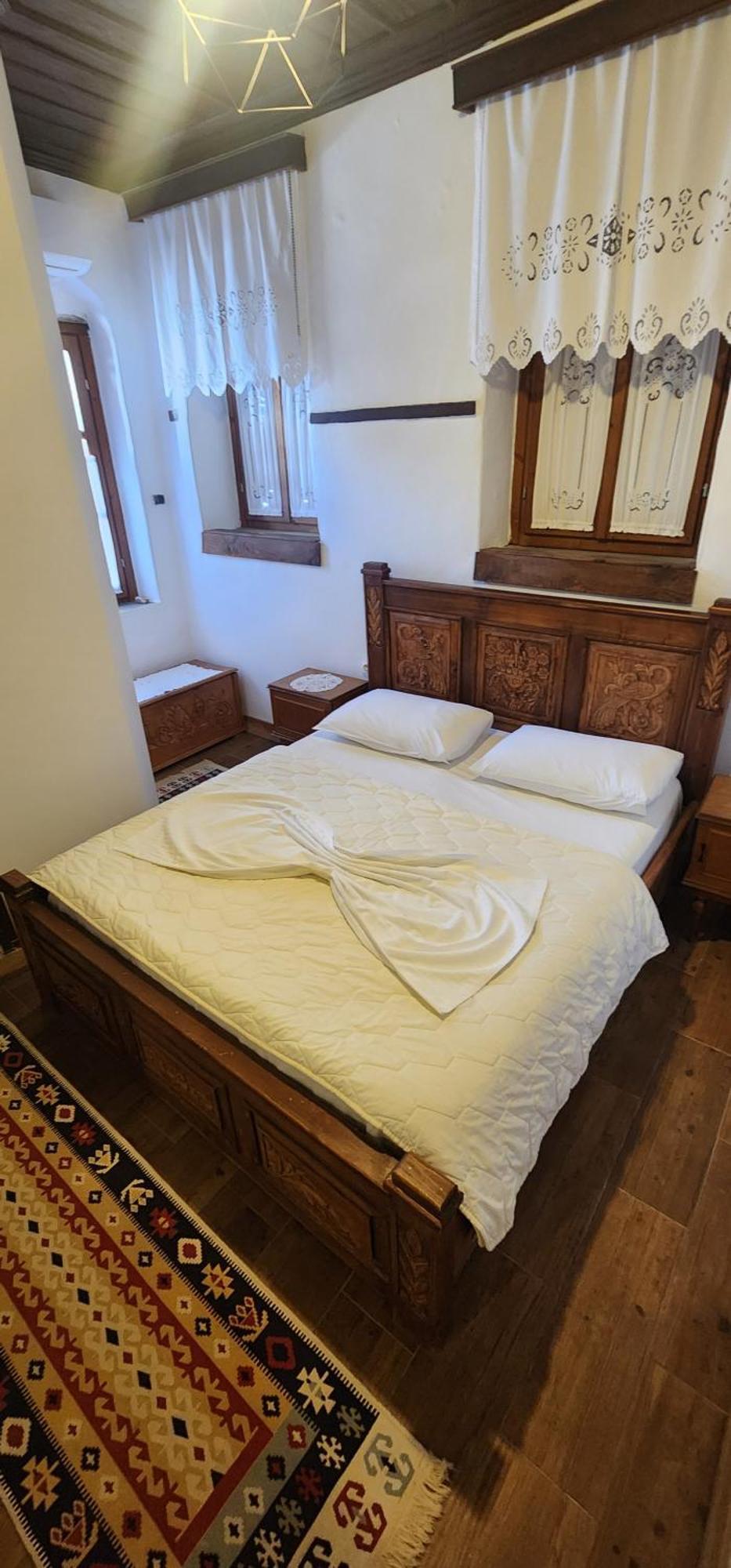 Silver Hill Guesthouse Gjirokastër Extérieur photo