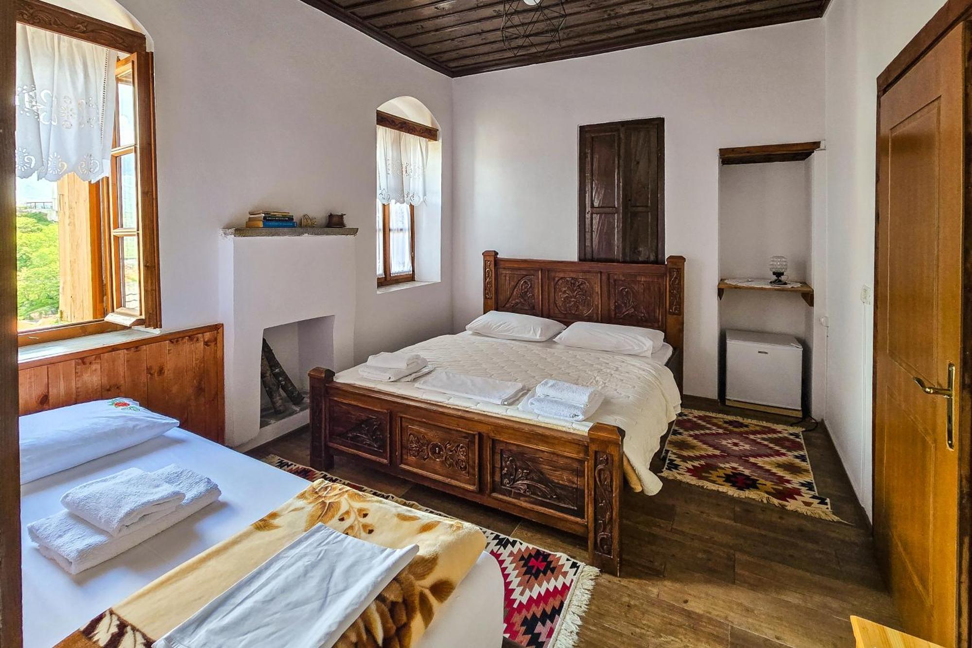 Silver Hill Guesthouse Gjirokastër Chambre photo