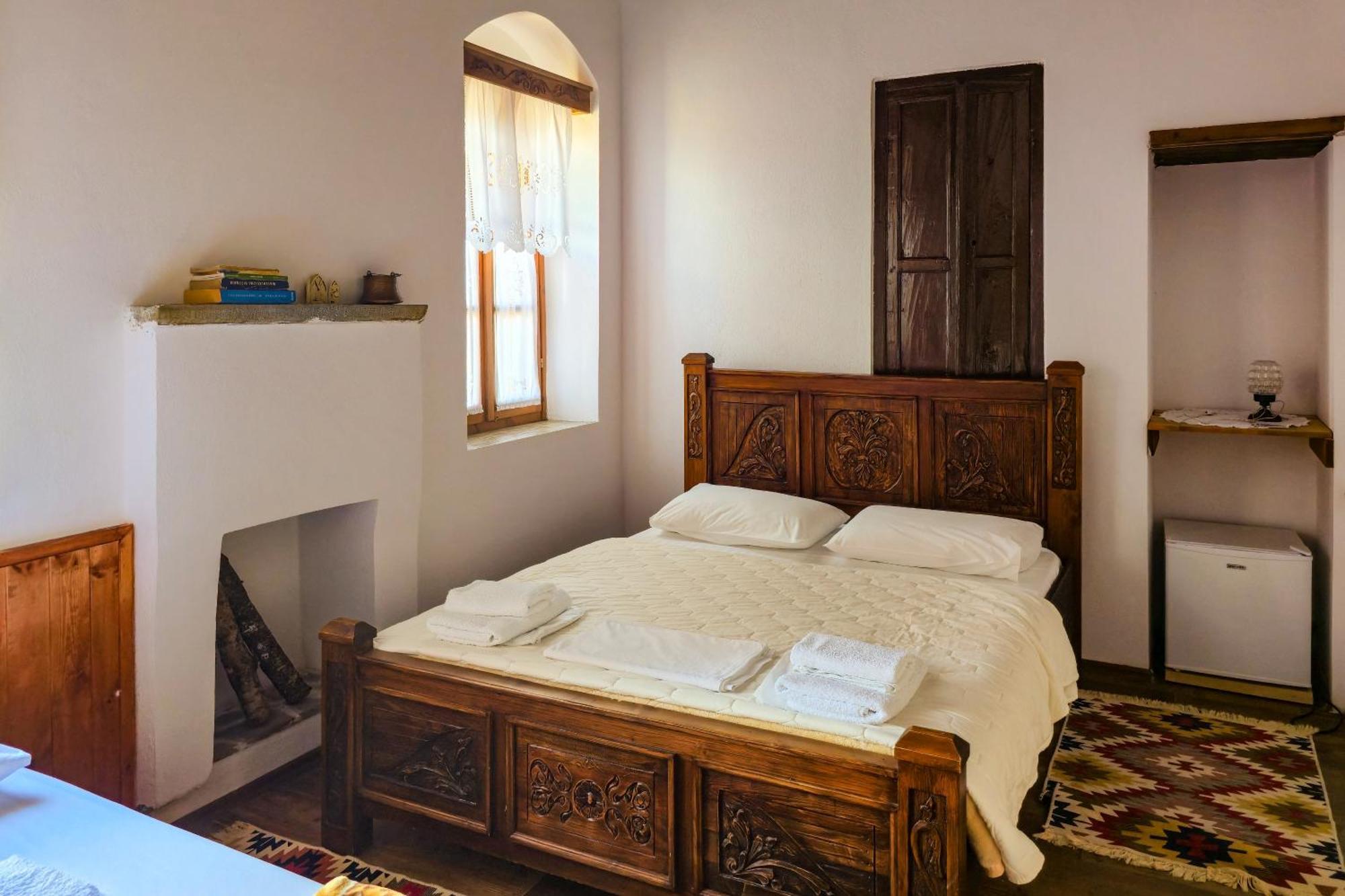 Silver Hill Guesthouse Gjirokastër Extérieur photo