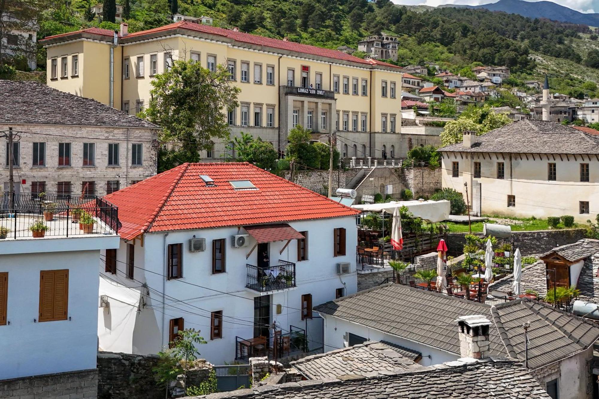 Silver Hill Guesthouse Gjirokastër Extérieur photo